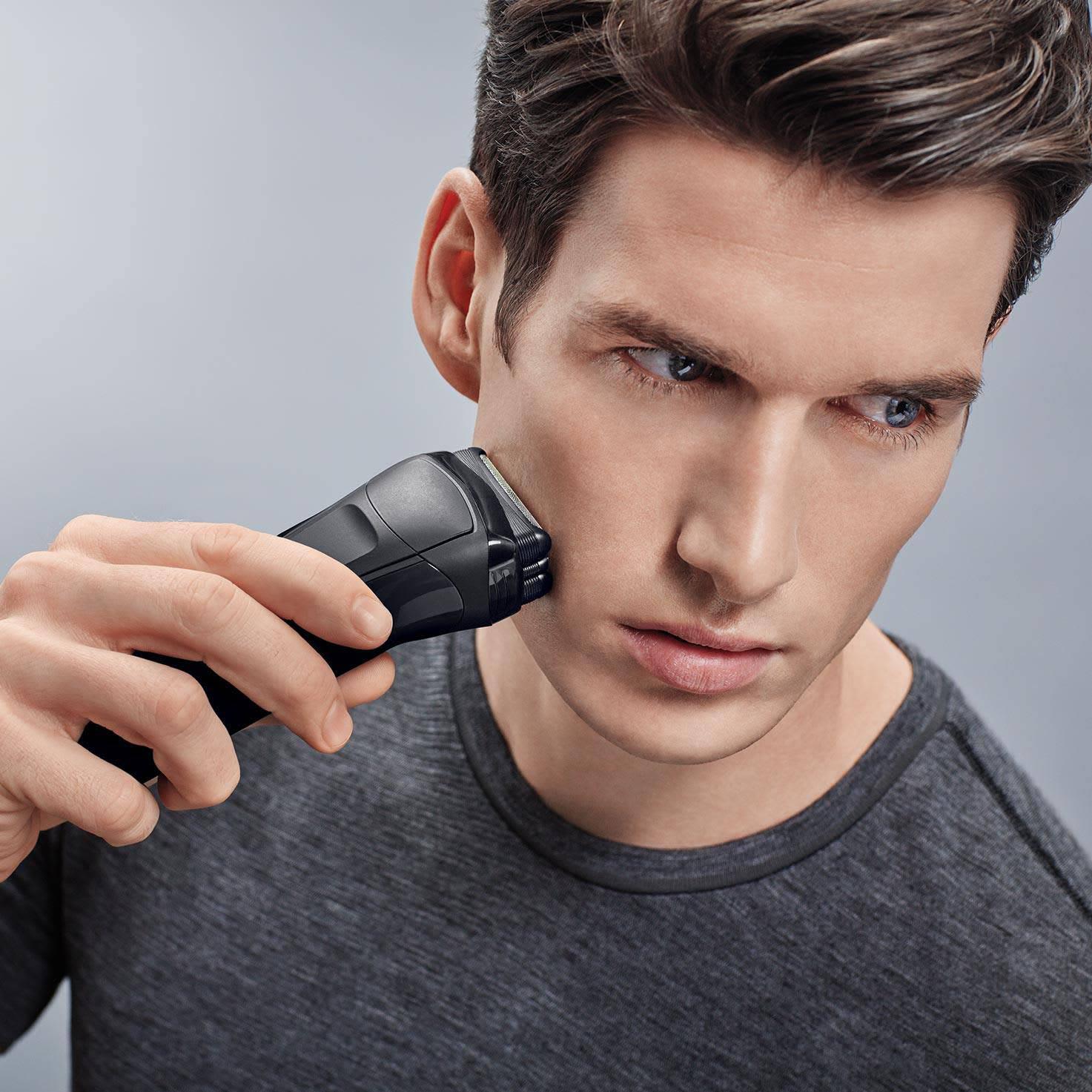 Braun Men's Series 3 300s Waterproof Electric Shaver with Protection Cap - Black - Healthxpress.ie