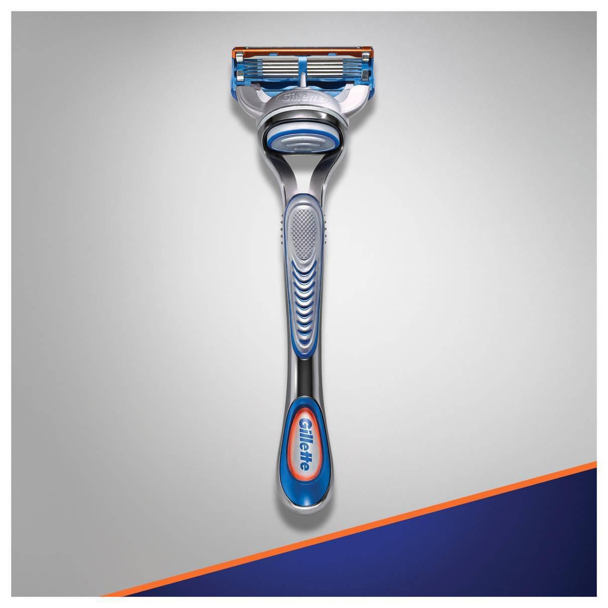 Gillette Fusion5 Razor Starter Pack with 4 Blades - Five-Blade Shave Technology - Healthxpress.ie